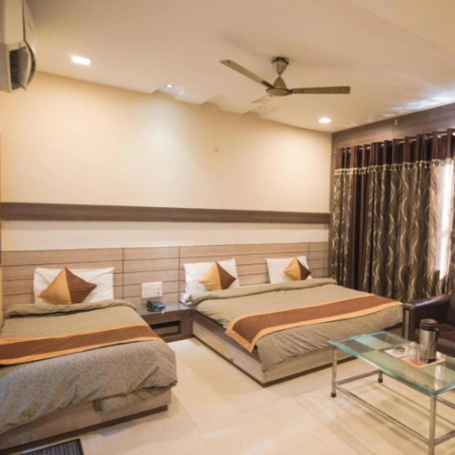 Brij Palace Hotel 보팔 외부 사진